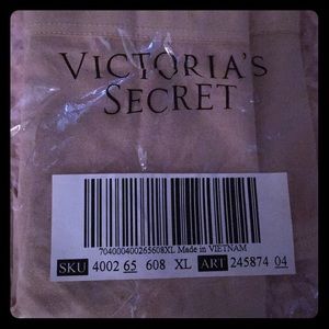 Hip hugger/hipster Victoria’s Secret panties